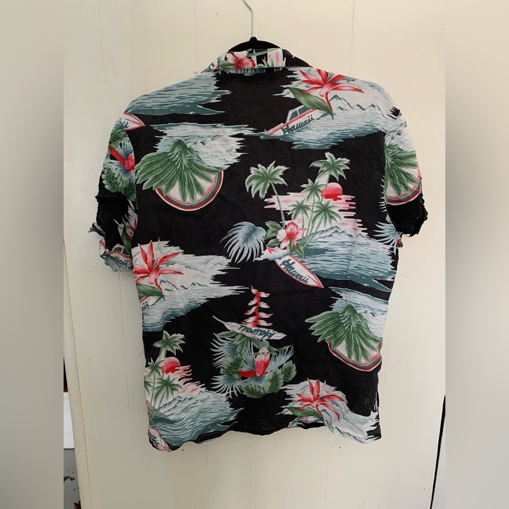 Vintage Diane von Furstenberg button up Hawaiian shirt 100% rayon size S - Picture 8 of 8